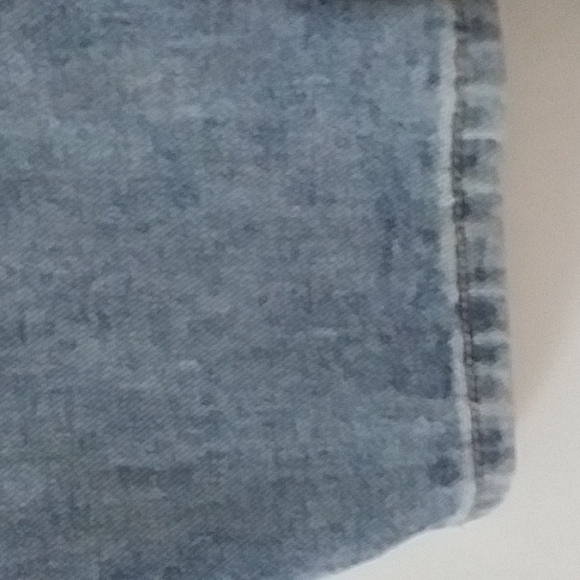 Pacsun Ultra High Rise Slim Destroyed - Picture 4 of 15